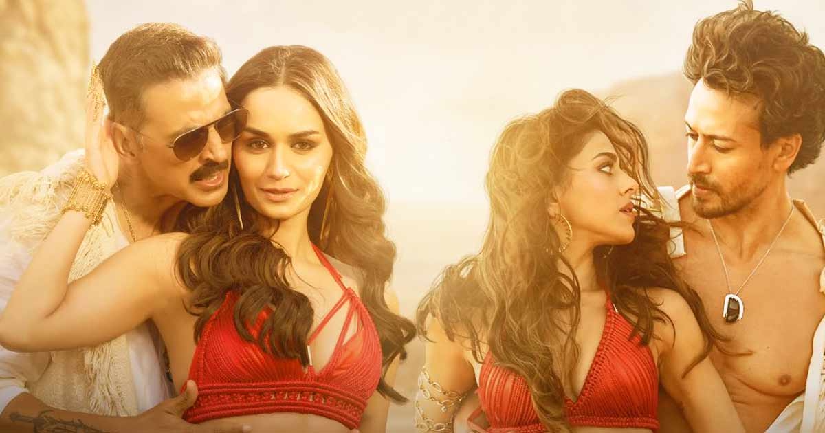Bade Miyan Chote Miyan Box Office Collection Day 18: Despite 175% Jump Over The Weekend Akshay Kumar Fails To Breakeven With Ajay Devgn's Maidaan!