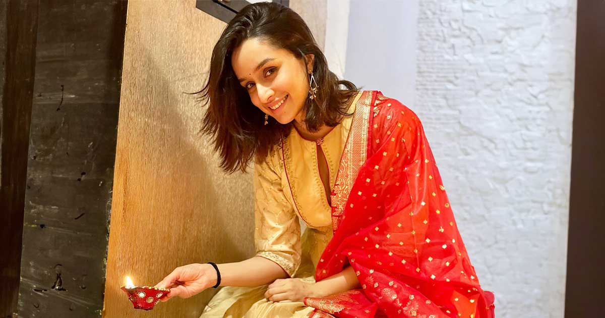 Gudi Padwa 2024: Shraddha Kapoor In A Peshwai Nath & Nauvari Saree - 5 Festive Inspiration You Need To Take From The Marathi Mulgi To Get A "Khup Chan Distes Tu' Compliment!