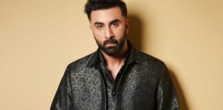Ranbir Kapoor Reacts As Paparazzi Yells & Abuses In Front Of Him!