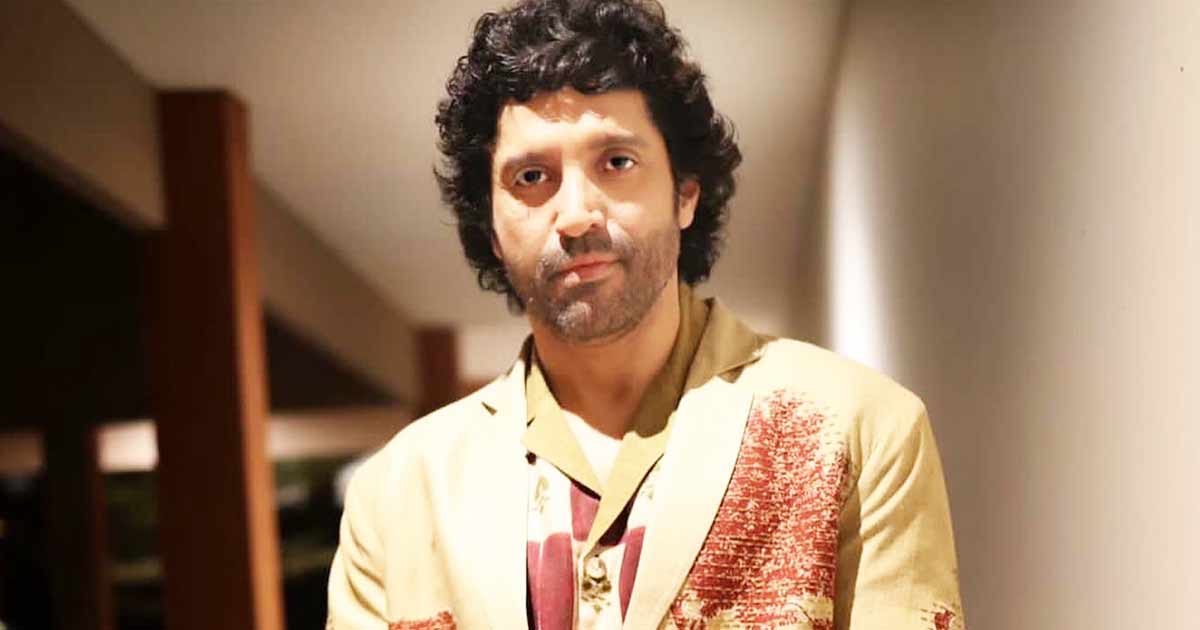 Farhan Akhtar's Jee Le Zaraa Revival Report Dismissed, Source Claims It May Never Start