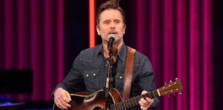 Charles Esten Joins Outer Banks Season 4 Set Following His Character’s Death In Season 3
