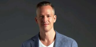 Love Is Blind contestant Jeremy Hartwell had Sued Netflix