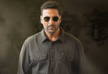 With Sarfira Doing Poorly At The Box Office, Should Akshay Kumar Return To The Tried And Tested Formula To Revive His Sinking Career? Akshay Kumar's films have been doing poorly at the box office