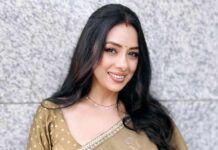 Rupali Ganguly Talks About ‘Love, Positivity’ Amid Claims Of ‘Physical & Mental Abuse’ By Stepdaughter Esha Verma Rupali Ganguly talks about love and positivity from Anupamaa sets