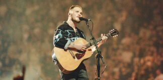 Zach Bryan Warned Fans After Item Was Thrown On Stage
