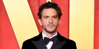 Jonathan Bailey Shondaland Article Reaction