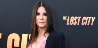 Sandra Bullock passed her bus driver’s license test for Speed on the first try.