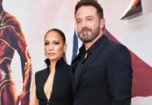 Did Ben Affleck but a Christmas gift for Jennifer Lopez?