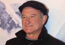 Was Robin Williams severely underpaid for voicing the genie in Aladdin?