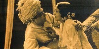 Top 3 Historic Kisses Of Hindi Cinema