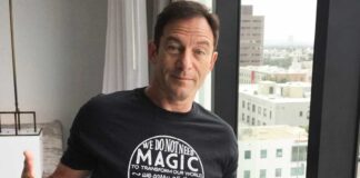 Here’s What Jason Isaacs Said About Filming The White Lotus Intimate Scenes