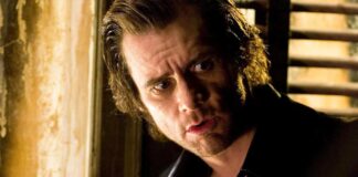 Fans celebrate Jim Carrey’s performance in The Number 23
