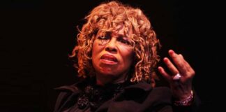 RIP Legendary RnB singer Roberta Flack