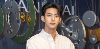 Taecyeon Viral Proposal Photos
