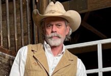 C. Thomas Howell is all set to join 1923?