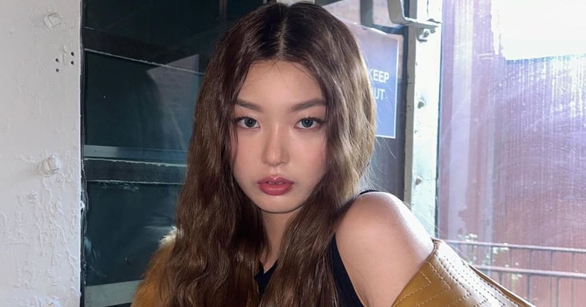 HYBE Faces Renewed Criticism For Over Sexualizing KATSEYE's Minor Members, One Fan Says “I Began Noticing A Sample Right here…” HYBE Faces Renewed Criticism For Over Sexualizing KATSEYE's Minor Members, One Fan Says “I Began Noticing A Sample Right here…”