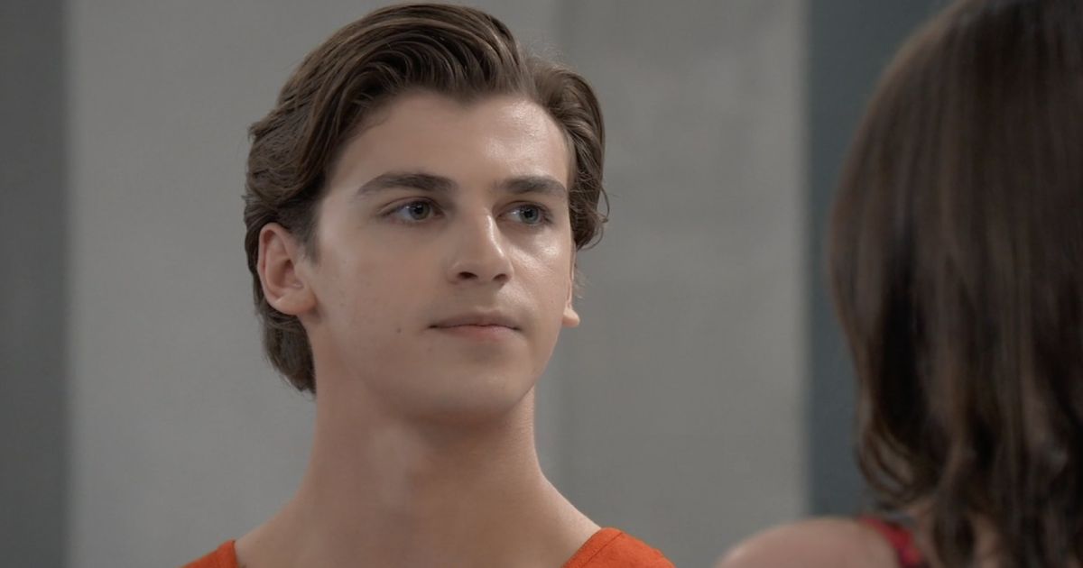 Normal Hospital Spoilers: Carly Appreciates Brennan, Tracy Meets Martin Whereas Gio Is Left Troubled By What He Overhears