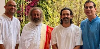 Here’s What Vikrant Massey Is Doing To Prepare For Gurudev Sri Sri Ravi Shankar’s Role White!
