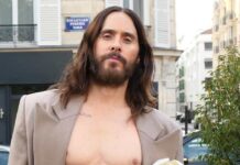 Jared Leto’s Gucci Look Included A Full-Size Replica Of His Head, Leaving Everyone Stunned