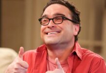 Leonard Hofstadter Wearing Lens-Free Glasses On TBBT