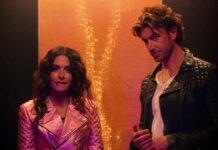 Netflix’s Sexiest Series Yet? Fans Are Obsessed, But Critics Say It’s Too Much