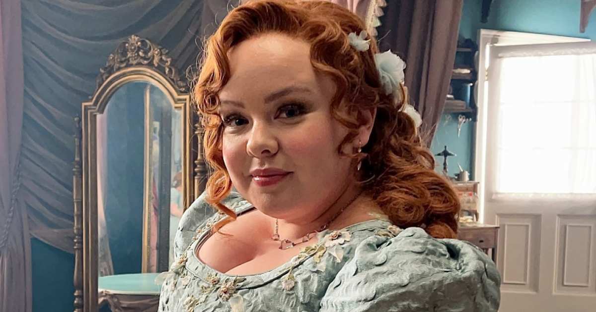 Penelope Featherington’s Glow-Up Steals The Show & Redefines The Polin Love Story