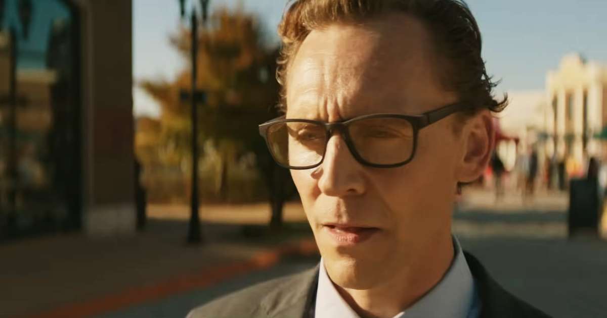Tom Hiddleston Stars In A Sci-Fi Drama That’ll Hit You Right In The Feels