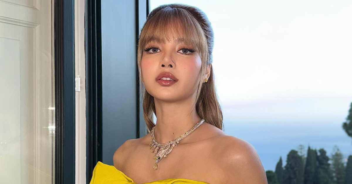 BLACKPINK’s Lisa Slammed For Risqué Stagewear, But BLINKs Say She Absolutely Owned It!
