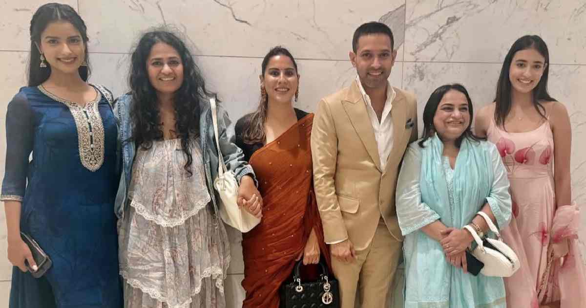 Here’s What Stars Are Saying About The Grand Sita Charitam Live Production