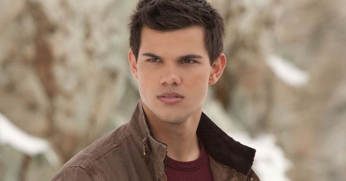Taylor Lautner Was Almost Dropped After Twilight—Here’s Why He Had to Win Jacob Black Back With Muscle and Grit