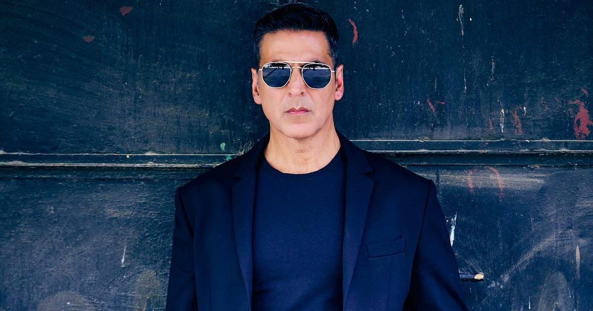 Who knew that Khiladi Kumar can dance to the tunes of Garba as smoothly as he does the action sequences? Find out here!