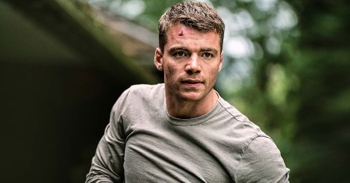 A Still From The Night Agent