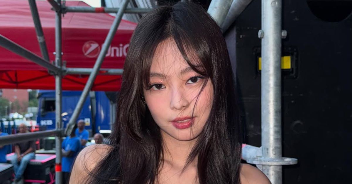 Jennie of BLACKPINK Sets Record as the Only K-pop Soloist With Three Gold-Certified Songs in America