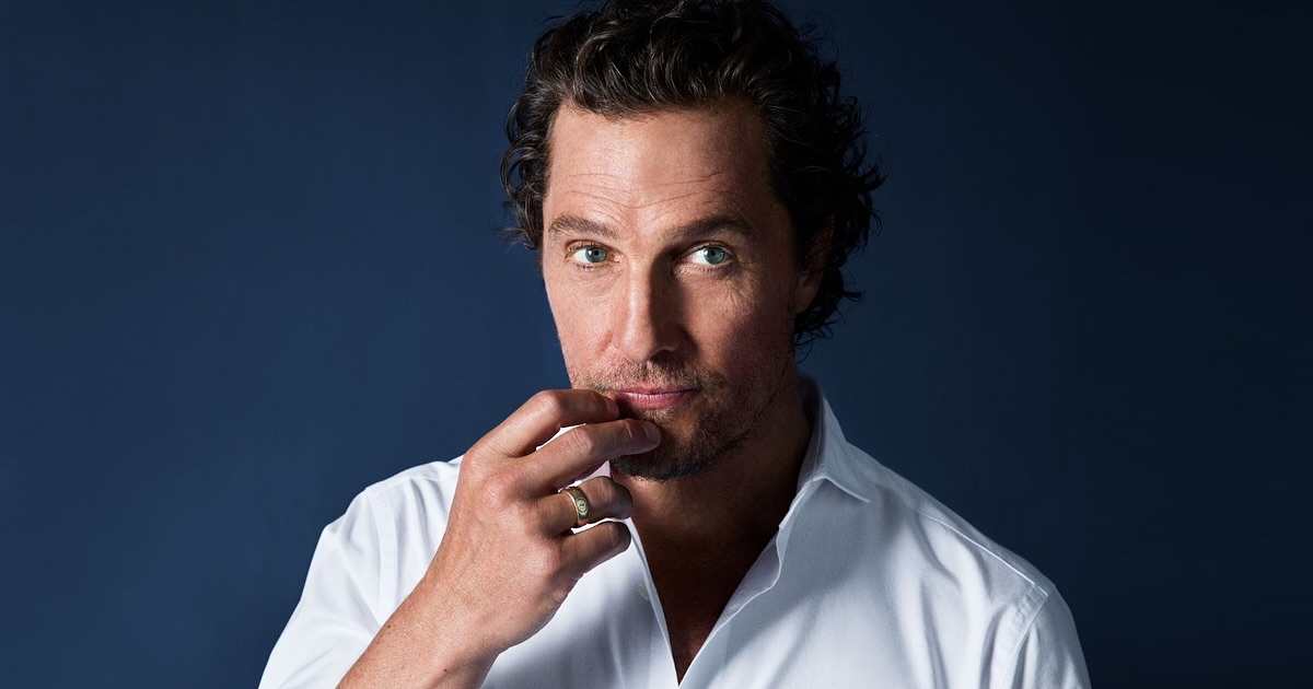 Sandra Bullock Stole Matthew McConaughey’s Heart On Set — And He Said She Could “Run A Country”