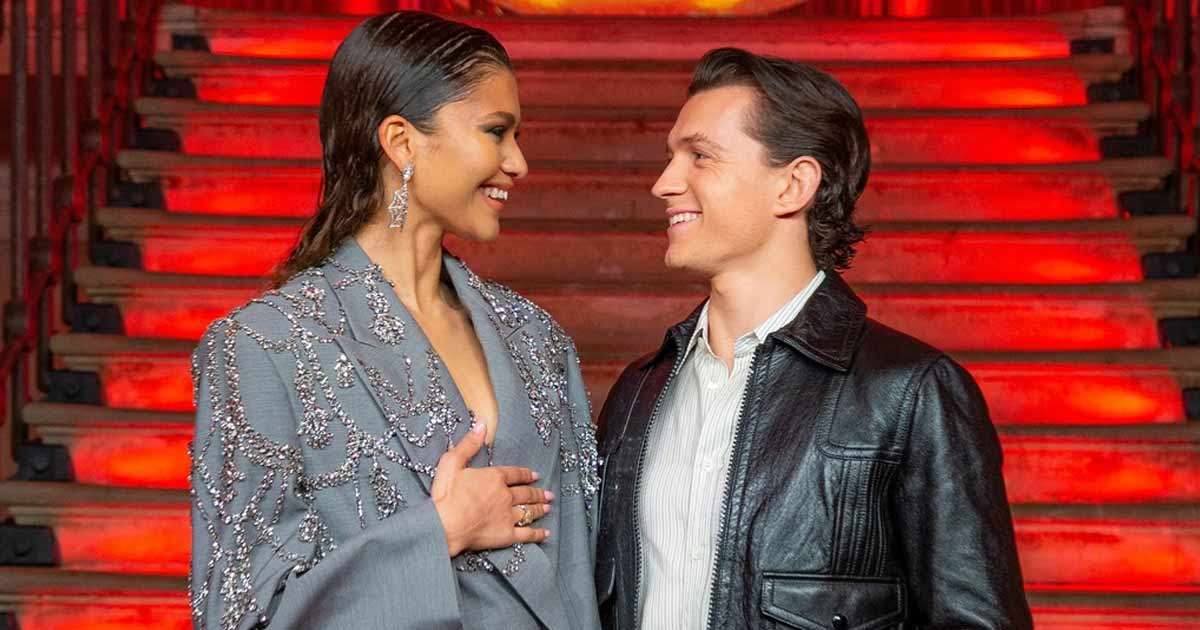 Spider-Man Stars Tom Holland & Zendaya: 5 Romantic PDA Moments That Melted Fans’ Hearts