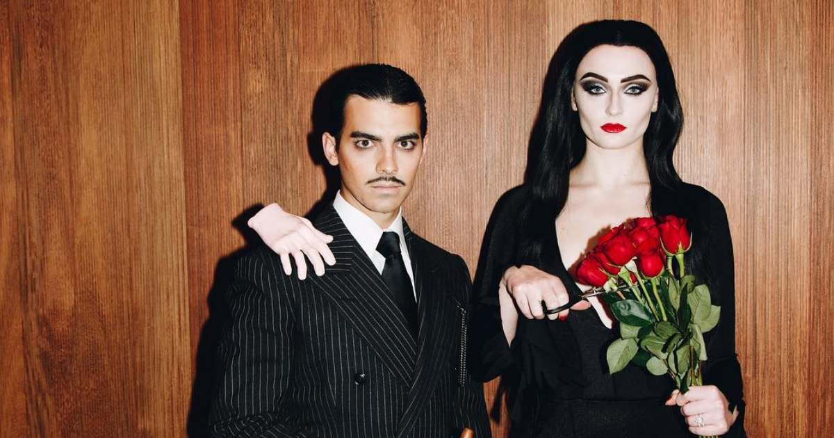 3 Hollywood Celebrity Pairs Who Won Over Halloween!