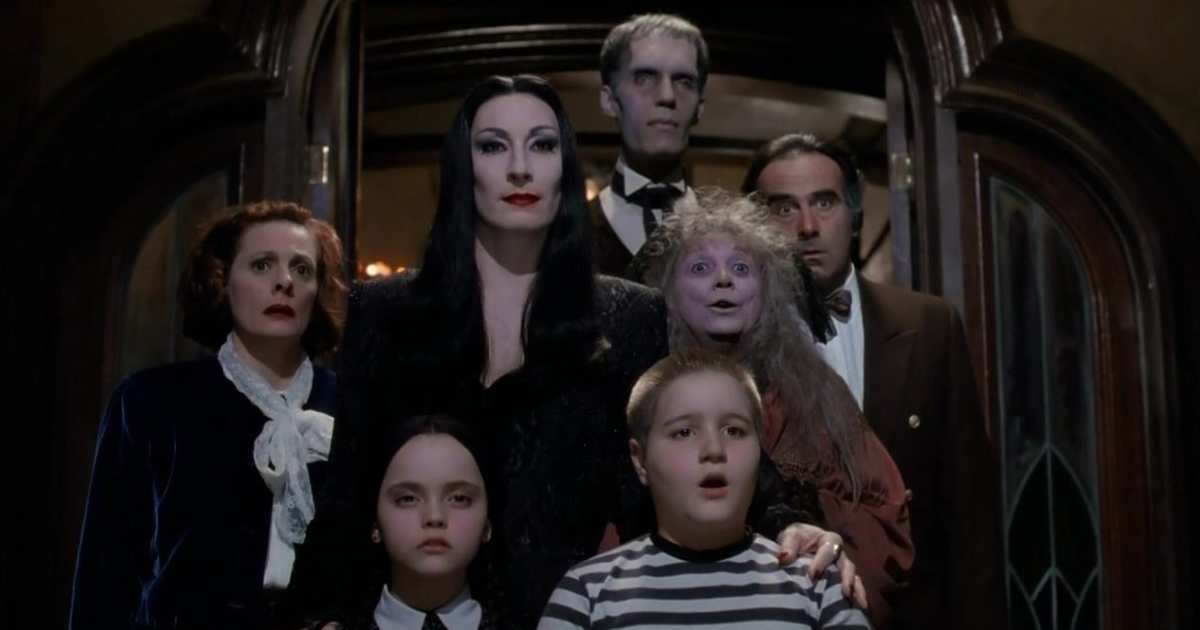 Here’s A Look At Some Behind-The-Scenes Anecdotes From Your Favorite Halloween Films!