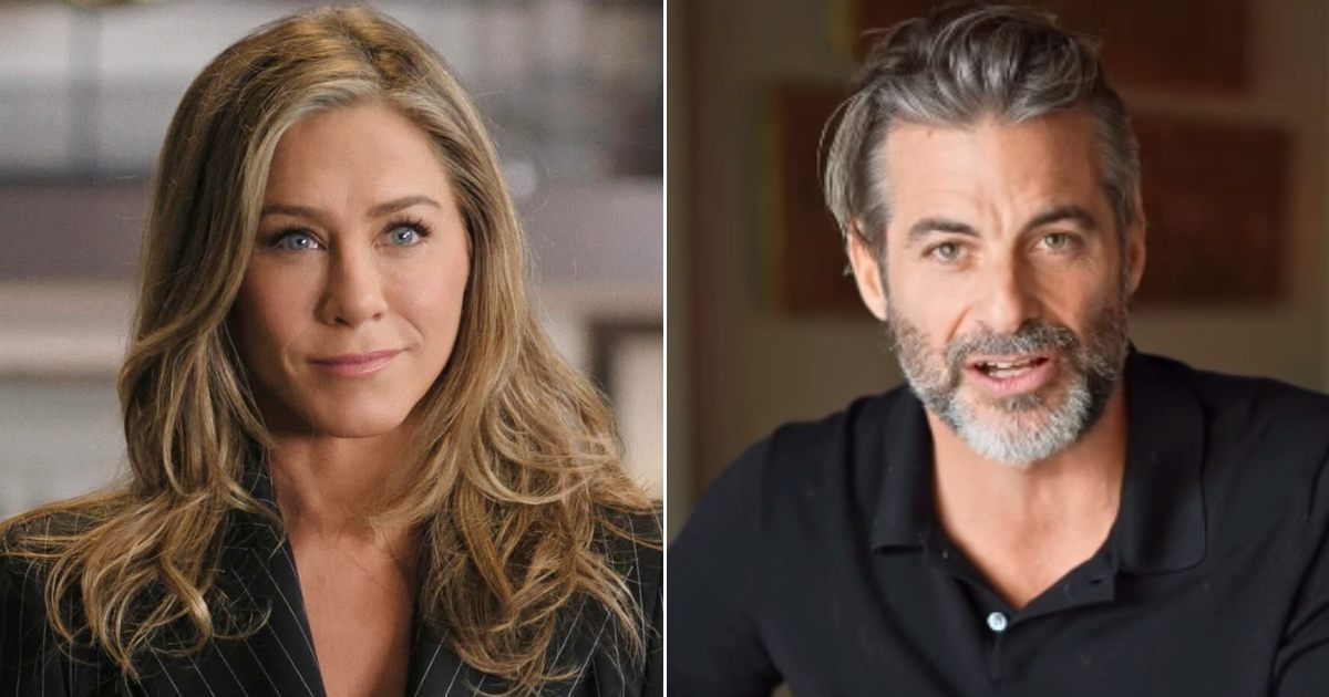 Jennifer Aniston & Jim Curtis Go Instagram Official!