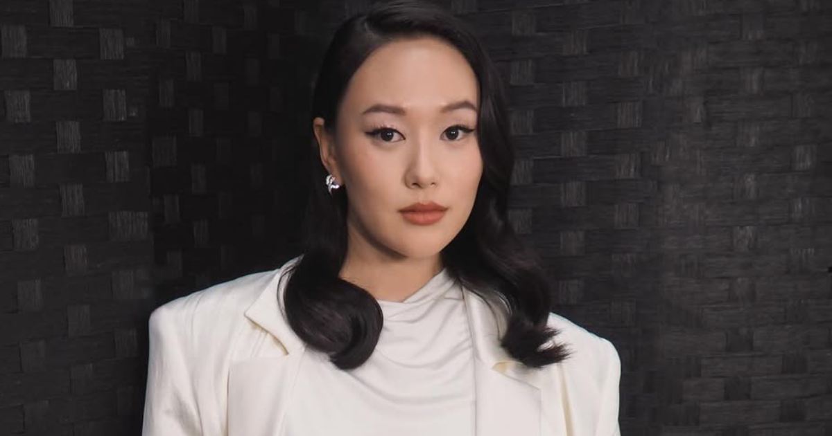 Yerin Ha Series Before Bridgerton