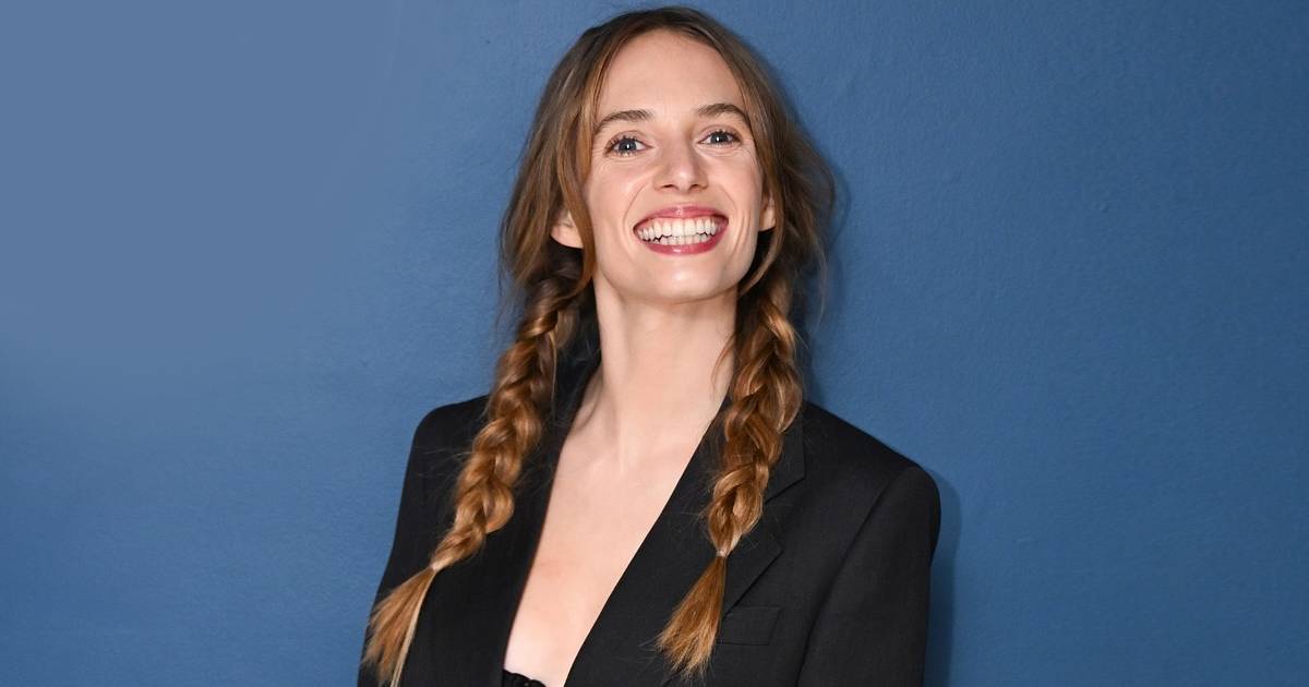 Maya Hawke Net Worth 2026