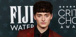 Noah Schnapp’s Love Life: From Coming Out To Going Official With Mystery Boyfriend Noah Schnapp’s Love Life