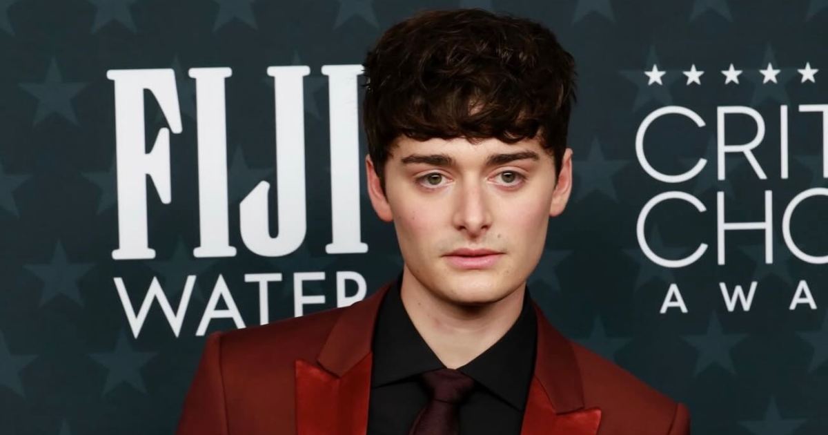 Noah Schnapp’s Love Life