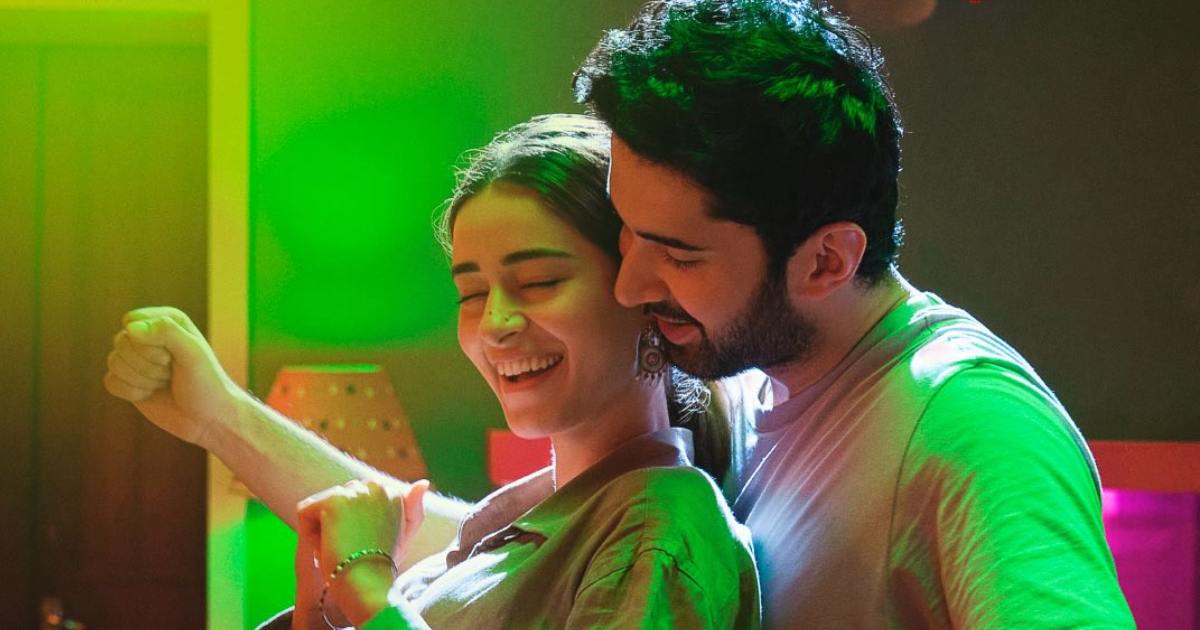 Chand Mera Dil New Song Khasiyat Out
