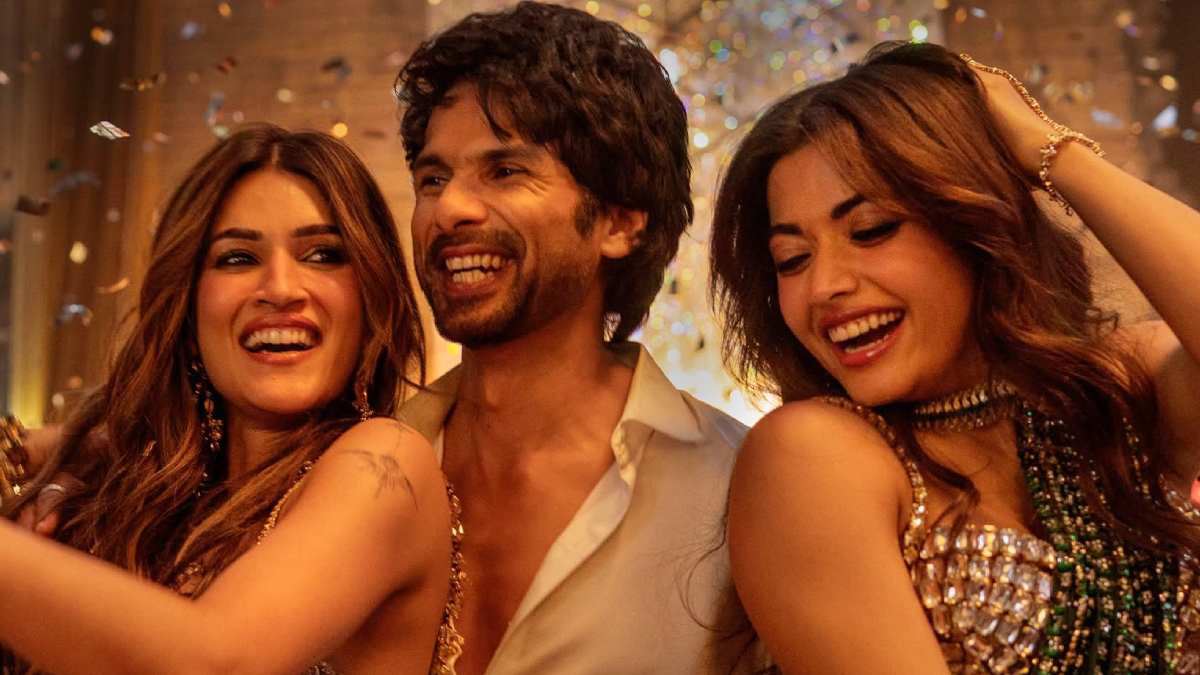 Cocktail 2 Box Office Day 5 (Early Trends): Enters 100 Crore Club Globally 
