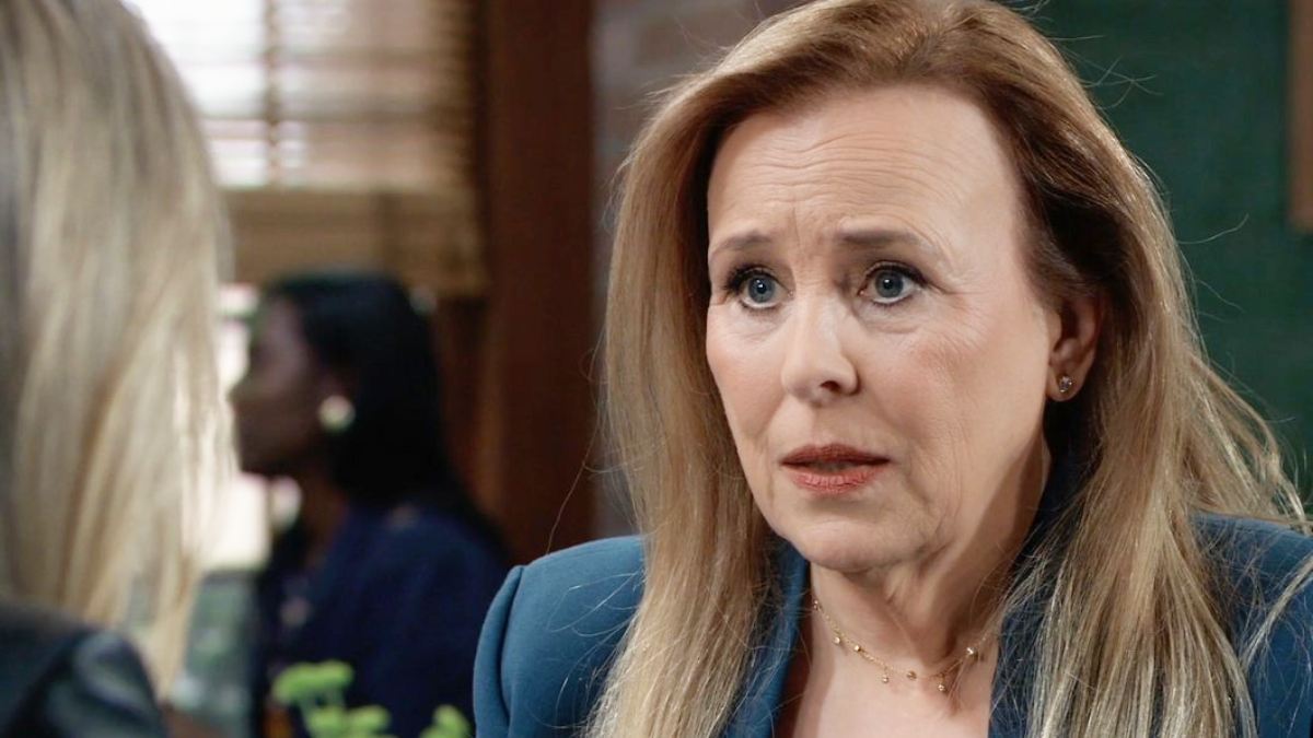 Laura Learns A Secret, Dante Cautions Elizabeth, While Chase Makes A Decision