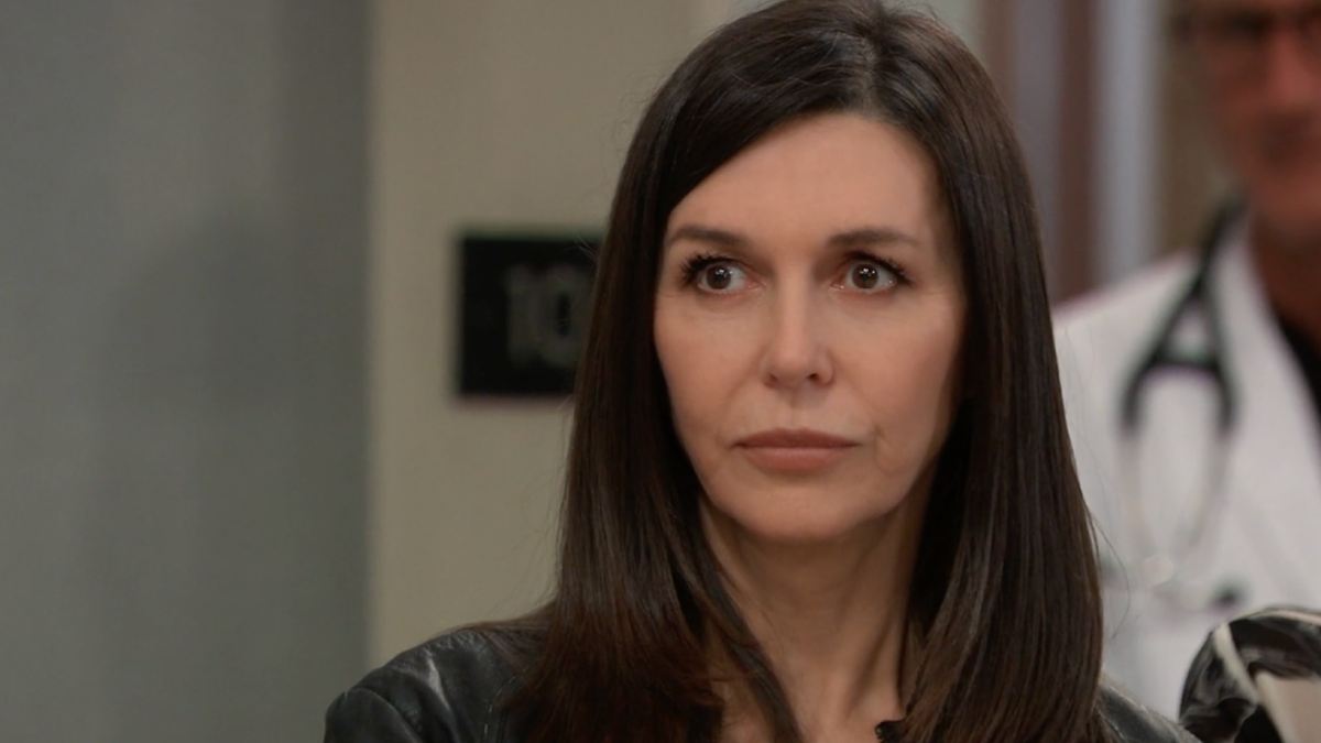 Anna Meets Her Doctor, Carly Makes A Confession While Gio & Emma Hit The Pool
