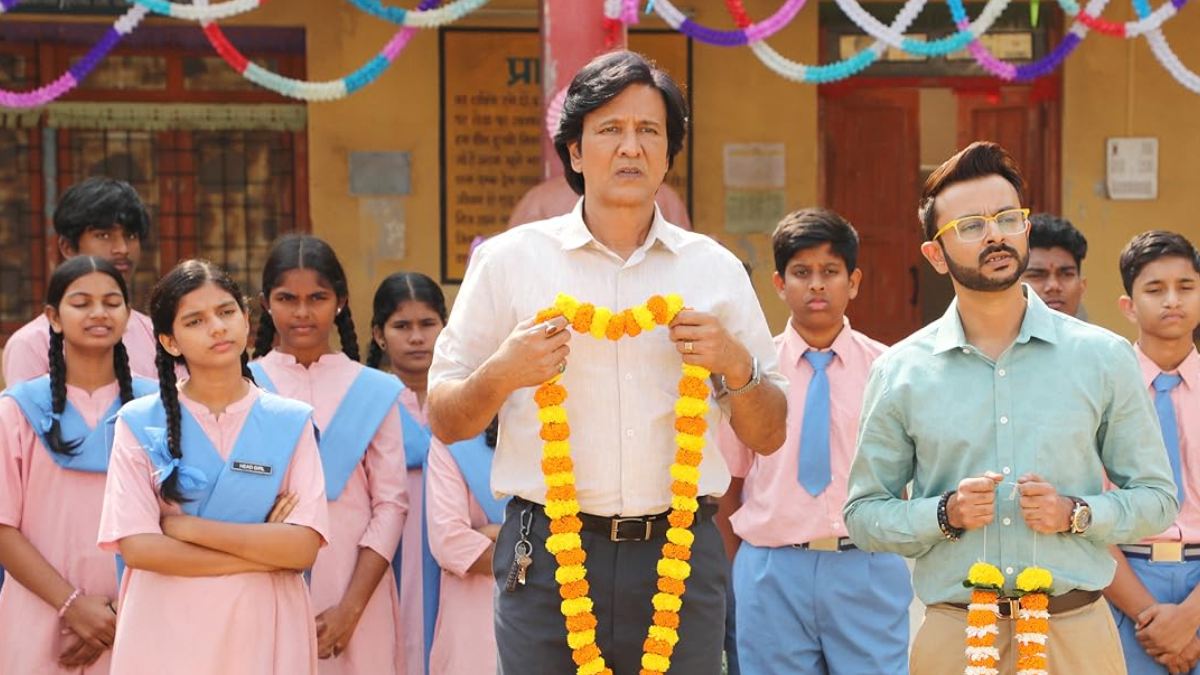 Kay Kay Menon’s Show On Education System Is Underprepared For Exam But I’ll Let It Pass With Grace Marks!