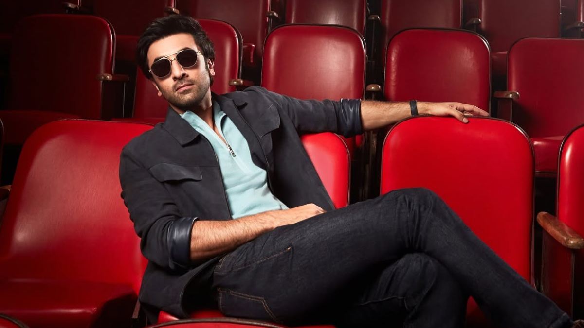 Ranbir Kapoor Or Shah Rukh Khan: Who Owns The Most Expensive Home In Mumbai?