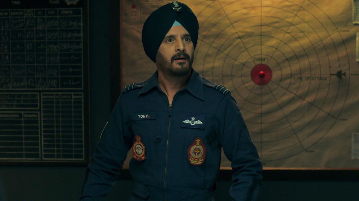 Operation Safed Sagar Review: Jimmy Sheirgill Commands, Siddharth Devastates & A Dhurandhar Show That Makes You Roar Jai Hind!