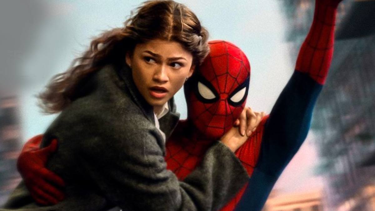 Officially Breaks Into The All-Time Top 5 Grossers In Just 15 Days!